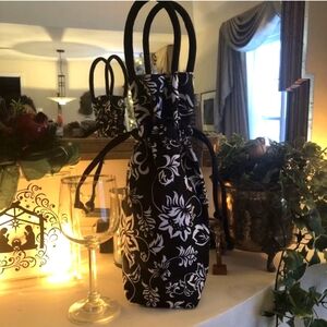 True tote luxury wine sack